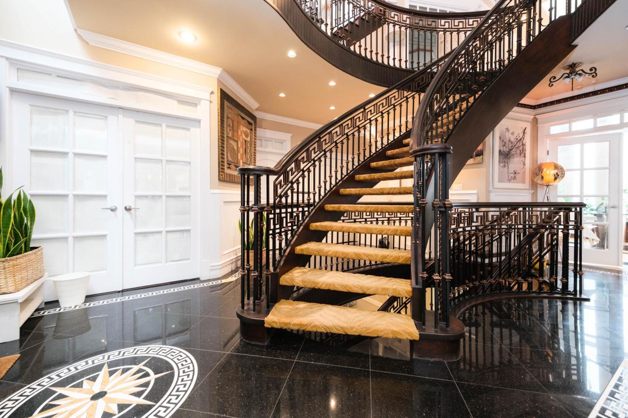 Oakridge Luxury Homestay Ванкувер Экстерьер фото