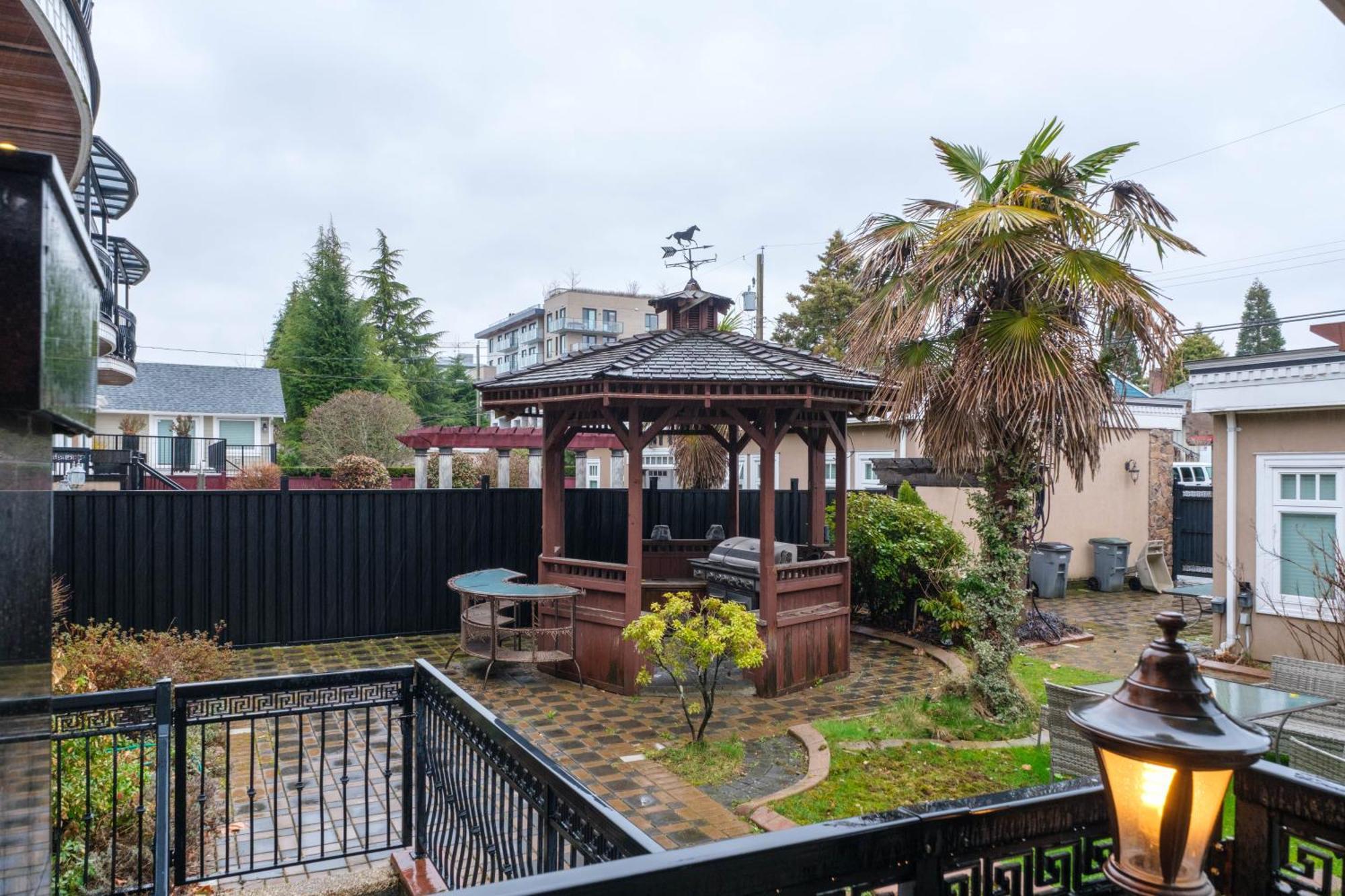 Oakridge Luxury Homestay Ванкувер Экстерьер фото